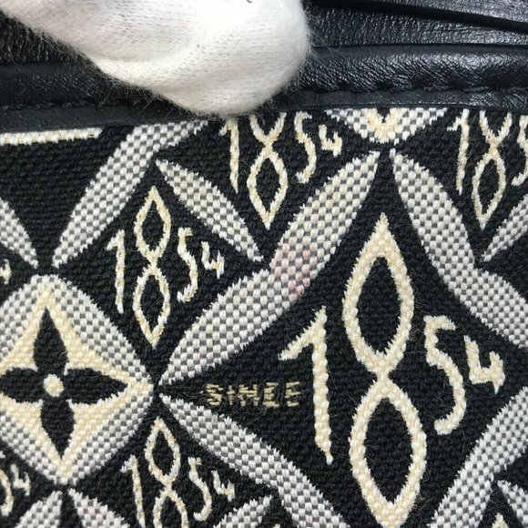 Authenticity Guarantee LOUIS VUITTON M69973 Monogram SINCE1854 Noe-Perth 2WAY B - Picture 5 of 16